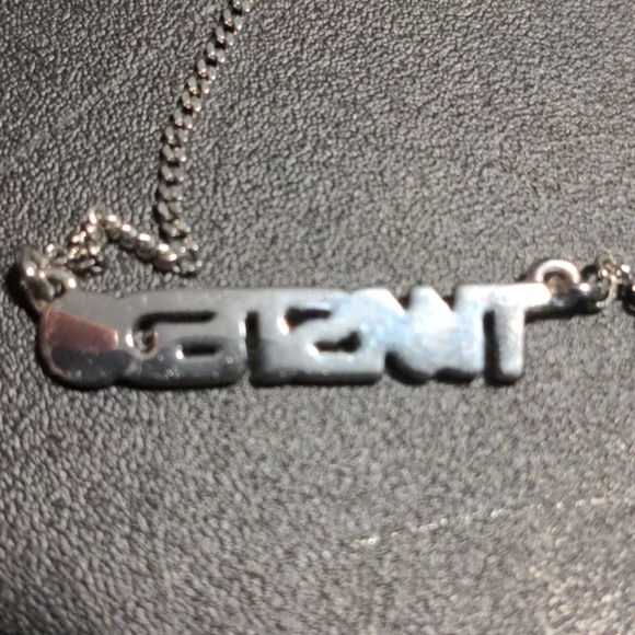 Marc Jacobs TWISTED necklace - Picture 4 of 4